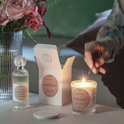 Bougies - Bougie parfumée Les Intemporelles 145 g - Fleur d'Oranger - MATHILDE M.