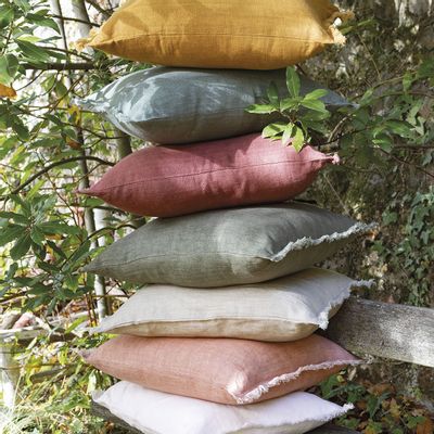 Fabric cushions - CHLOÉ cushion cover in washed linen - Saffron - 30 x 40 cm - BLANC D'IVOIRE