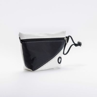 Pochettes - Cipro - Pochette / trousse de beauté fabriqué en voile recyclée - BOLINA SAIL