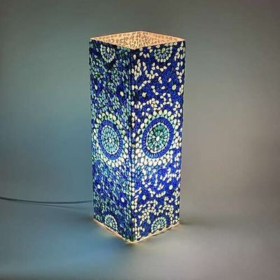 Lampes de table - Lampe Blue Moon High Cube faite main en verre mosaïqué h. 45 cm. - SOUL LIGHT EUROPE