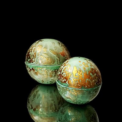Design objects - Veronese Green Globe//Perfume: Fig Tree - PONPON CURIOSITAS