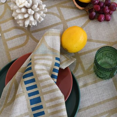 Table cloths - Legae Peace Linen Table cloth - LULASCLAN