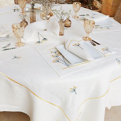 Cadeaux - Nappe à pois en forme de fleur jaune - HYA CONCEPT STORE