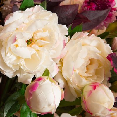 Floral decoration - SUBLIMA PEONY - Lou de Castellane - Artificial flowers - LOU DE CASTELLANE