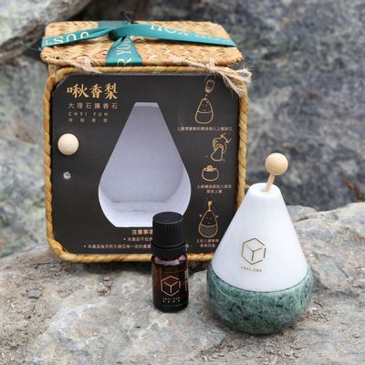 Spa - Jiù xiǎng lǐ : Diffuseur d’Huile Essentielle en Forme de Poire - TAIWAN CRAFTS & DESIGN