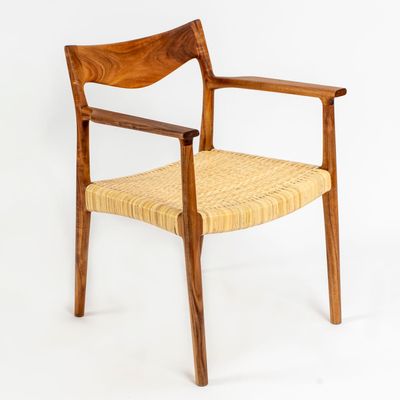 Fauteuils - Chaise de salle à manger avec accoudoirs en bois d’acacia - TAIWAN CRAFTS & DESIGN
