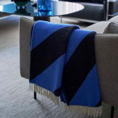 Objets de décoration - Angle, wool throw - KLIPPAN YLLEFABRIK AB