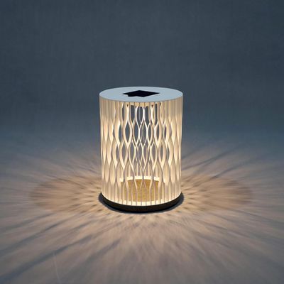 Outdoor floor lamps - Smart and sustainable solar lighting - LES JARDINS