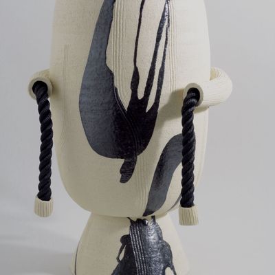 Céramique - Big vase with foot and ropes – Himo serie. - LISA MAÏOFISS