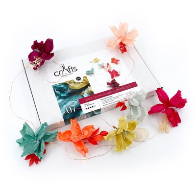 Caskets and boxes - Box 07/LIGHT GARLAND - ALEX HACKETT