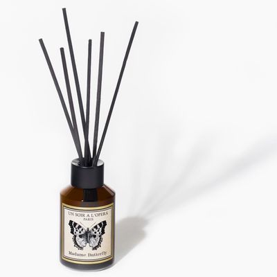 Decorative objects - MADAMA BUTTERFLY - HOME FRAGRANCE DIFFUSER - 100ML - UN SOIR A L'OPERA