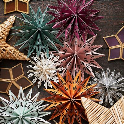 Other Christmas decorations - Hanging paper snowflakes - MADAM STOLTZ