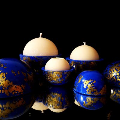 Objets de décoration - Bougie Globe Bleu Outremer au Jasmin - PONPON CURIOSITAS