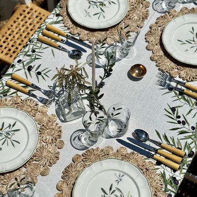 Table cloths - L'OLIVIER Linen tablecloths & napkins - SUMMERILL AND BISHOP