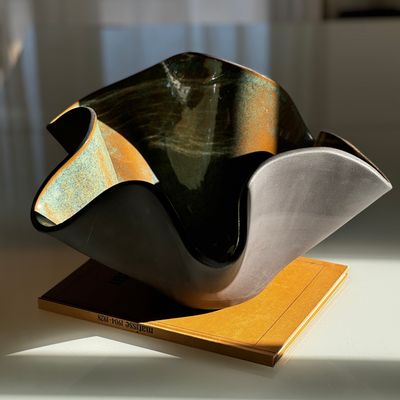 Ceramic - LARGE WAVY BOWL - BLACK FIORE COLLECTION - CLAIRE POUJOULA