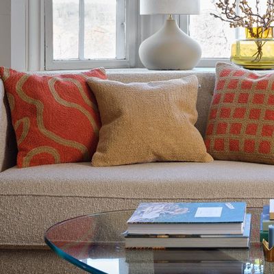 Fabric cushions - Bouclé/Velvet Cushions - Swati - CHHATWAL & JONSSON