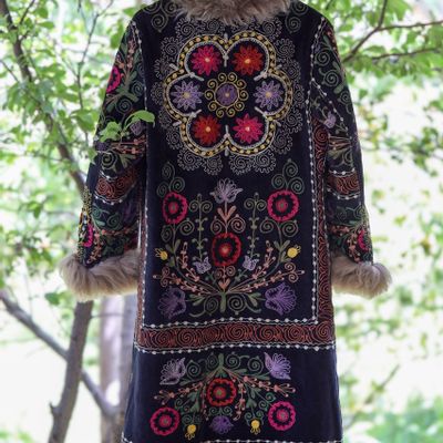 Apparel - Embroidered Postencha - NOMAD HOME - LA MAISON DU TAPIS