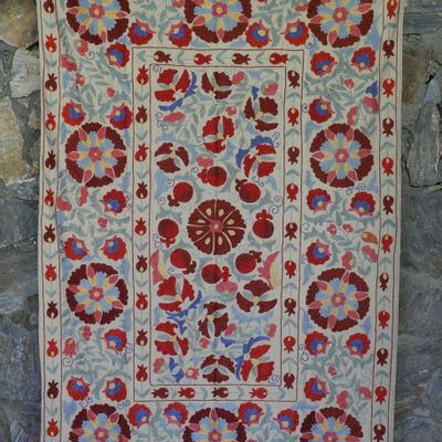 Textile and surface design - Suzani - NOMAD HOME - LA MAISON DU TAPIS