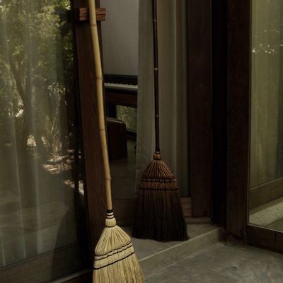 Accessoires de jardinage - 133-cm Bamboo Handle Broom - BAAN BOON BROOMS