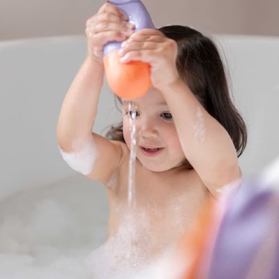 Children's bathtime - Squeezi Whale - sprinkler - QUUT TOYS
