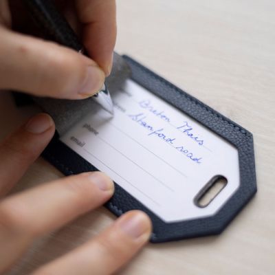 Petite maroquinerie - Étiquette à bagage en cuir - LA REVERDIE  — MAROQUINERIE