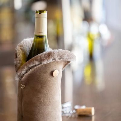 Wine accessories - kywie tulip stone suede - 100% natural bottle cooler in real sheepskin - KYWIE