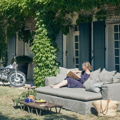 Lawn sofas   - GYPSET playground - MAISON DE VACANCES