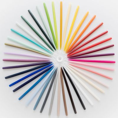 Objets de décoration - Bougies colorées trempées à la main - KUNSTINDUSTRIEN
