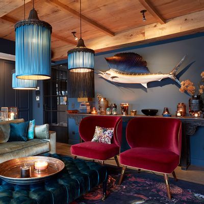 Chairs - Louis Armchair - OTTIU