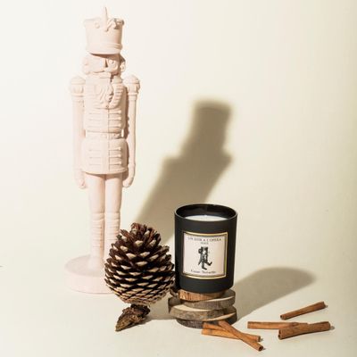 Decorative objects - NUTCRACKER - 100% VEGETABLE WAX SCENTED CANDLE - UN SOIR A L'OPERA