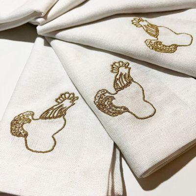 Linge de table textile - Napkin white linen embroidery  Ukrainian symbol of sustainability - GOLIUK