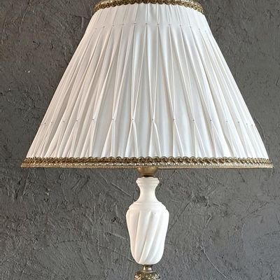 Decorative objects - Ivory and gold smocked empire pleated lampshade - BELLE EPOQUE