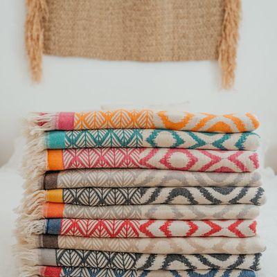 Throw blankets - 100% COTTON BLANKET- WARM AND BRIGHT - PAMUKME