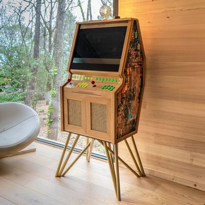 Game tables - SENPAI V3: Bespoke Arcade, 5500 Retro Games, Nintendo/PS5/Xbox - MAISON ROSHI - LUXURY ENTERTAINMENT CABINETS