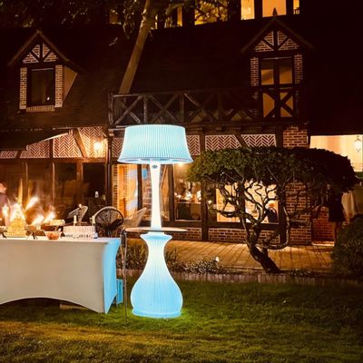 Outdoor decorative accessories - WHITE ISIS LAMP - ÉMON