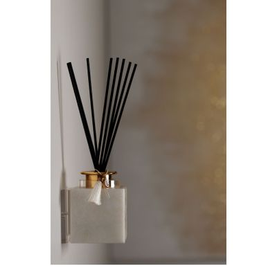 Decorative objects - The first wall diffuser Queen's Madeleine Collection - L'COLLECTIONS PARIS