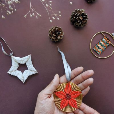 Christmas garlands and baubles - Blossom of Hope Ornament - UNHCR/MADE51