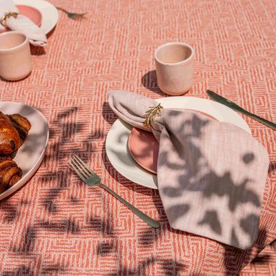 Table linen - Napkins - stain free & sustainble - LAZE AMSTERDAM