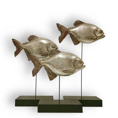 Sculptures, statuettes et miniatures - Ensemble de 3 sculptures en bois réalisées à la main « Piranhas ». - CASTORINA 1895