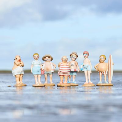 Decorative objects - Men in swimwear, 7 assorted Beach Kings - IB LAURSEN