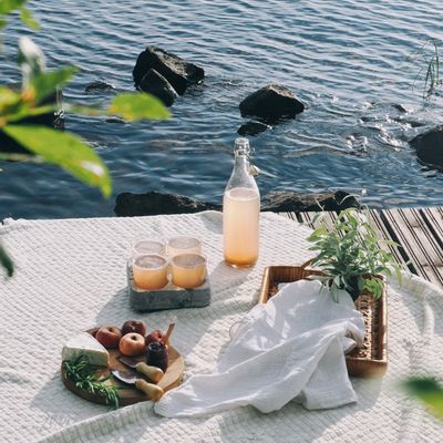 Assiettes au quotidien - Rafraichisseur à canettes et bouteilles, Huurteinen - HUKKA DESIGN