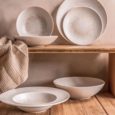 Assiettes au quotidien - VAISSELLE ONYX - TABLE PASSION / BASTIDE 1880