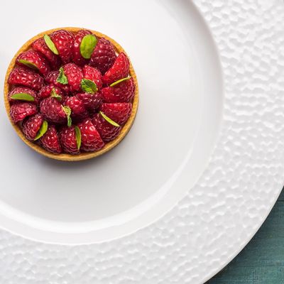 Assiettes au quotidien - VAISSELLE LOUNA - TABLE PASSION / BASTIDE 1880