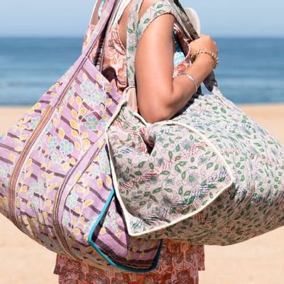 Bags and totes - VINTAGE KANTHA MARKET BAG - CURIOSITY LAB