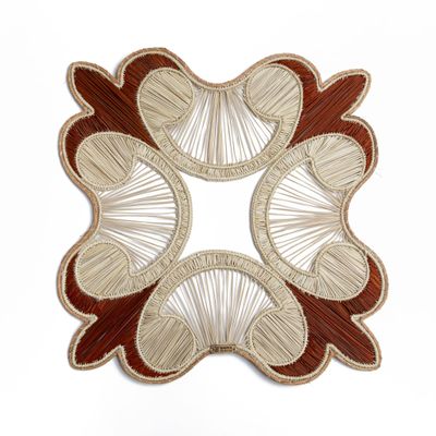 Formal plates - FLEUR-DE-LIS PLACEMAT - ARTESANIAS DEL ATLÁNTICO