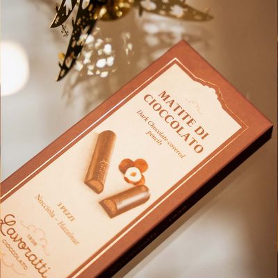 Gifts - Dark Chocolate and Hazelnut Pencils - LAVORATTI 1938 CIOCCOLATO