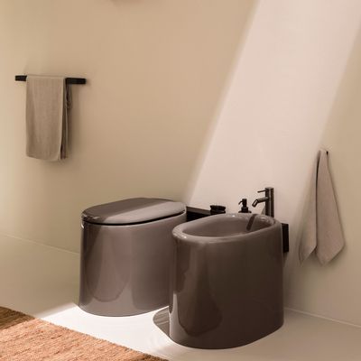 Toilets - Itaca design Luca Cimarra - CERAMICA CIELO