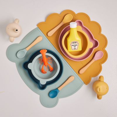 Repas pour enfant - Assiette ours silicone bleu ciel - LE PETIT SOUK