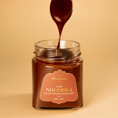 Gifts - Hazelnut Spread with IGP Piedmont Hazelnuts, 200g - LAVORATTI 1938 CIOCCOLATO