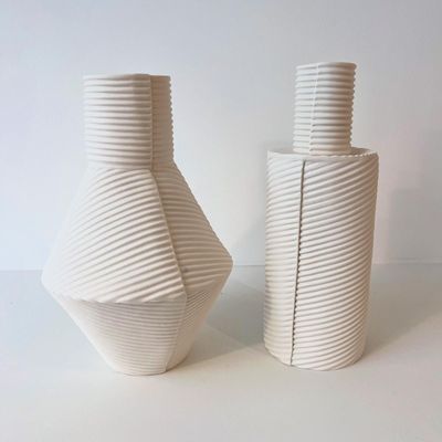 Ceramic - Corrugated porcelain bottle - FANNY LAUGIER PORCELAINE